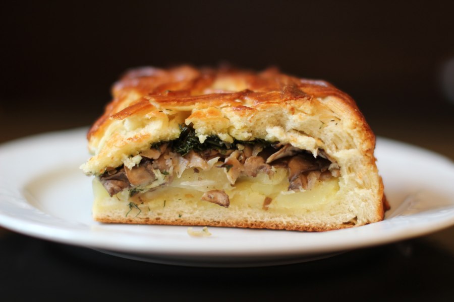 Кулебяка с грибами Штолле