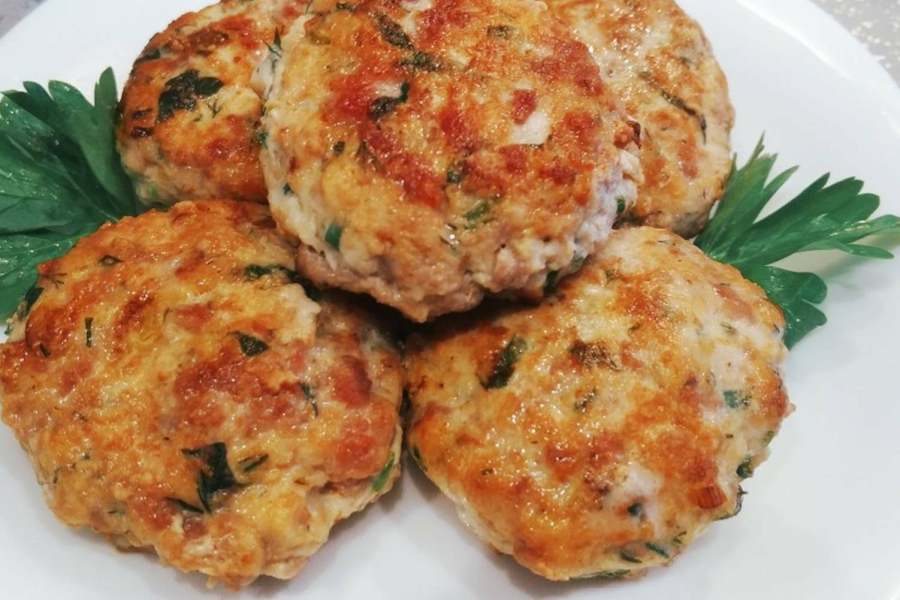 Биточки куриные в цукини