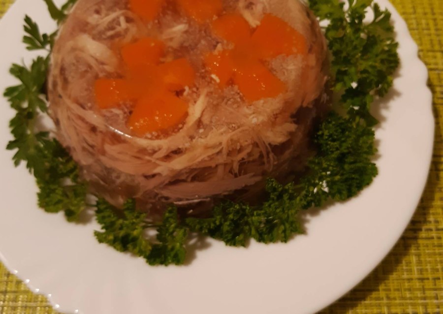 Холодец из свиных костей