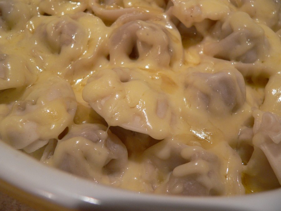 Пельмени с кетчупом и майонезом