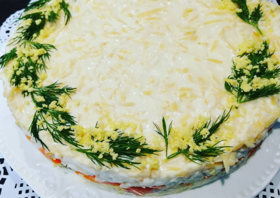 Салат Меймоза украшение