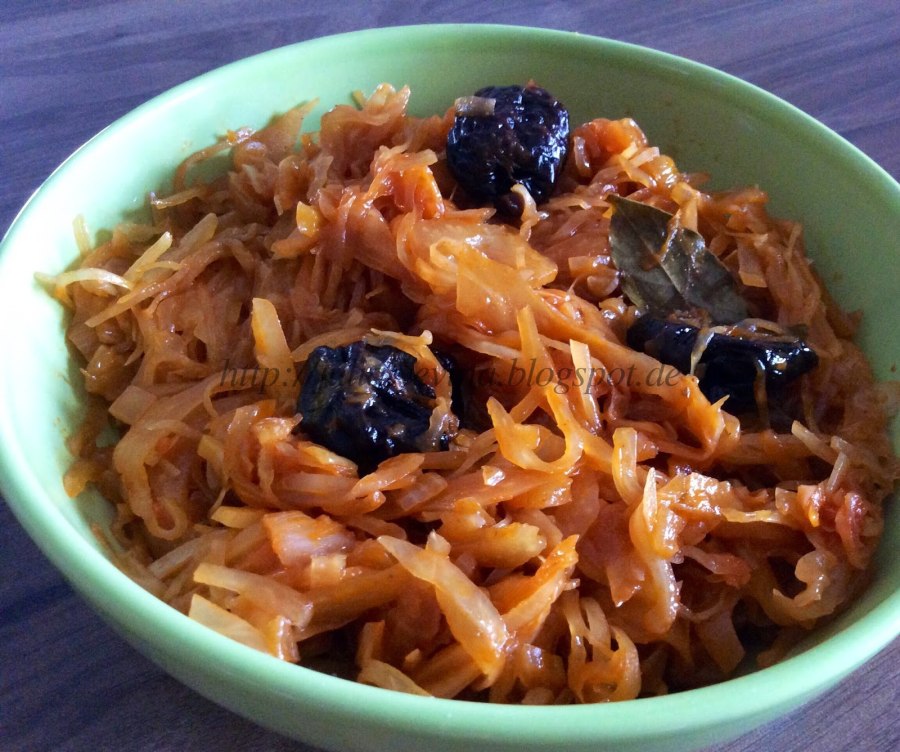 Тушеная капуста с говядиной
