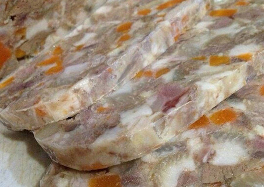 Прессованное мясо сальтисон