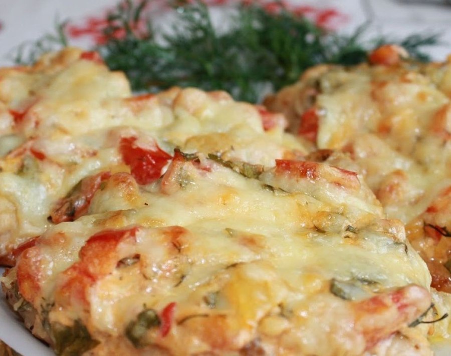 Куриная грудка под шубой в духовке