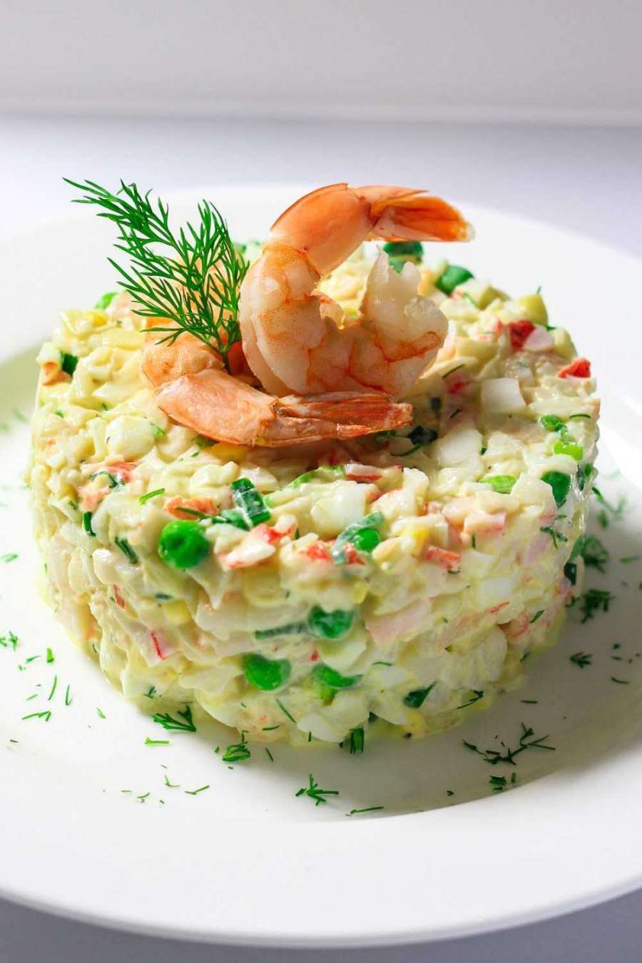 Овощной салат с креветками