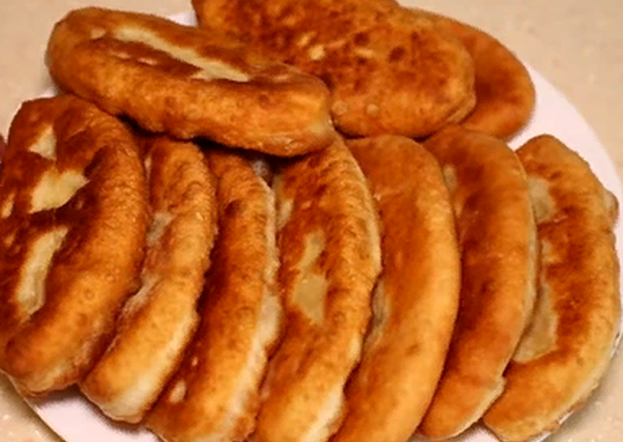 Стряпать пирожок с картошкой