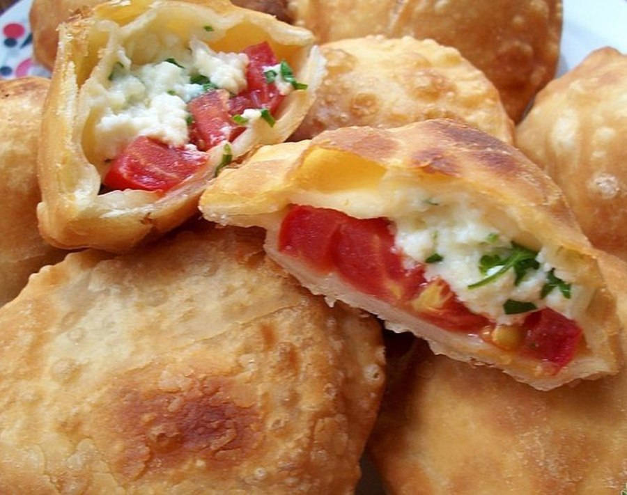 Пирожки с мясом жареные