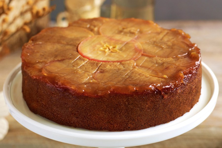 Apple Cake
