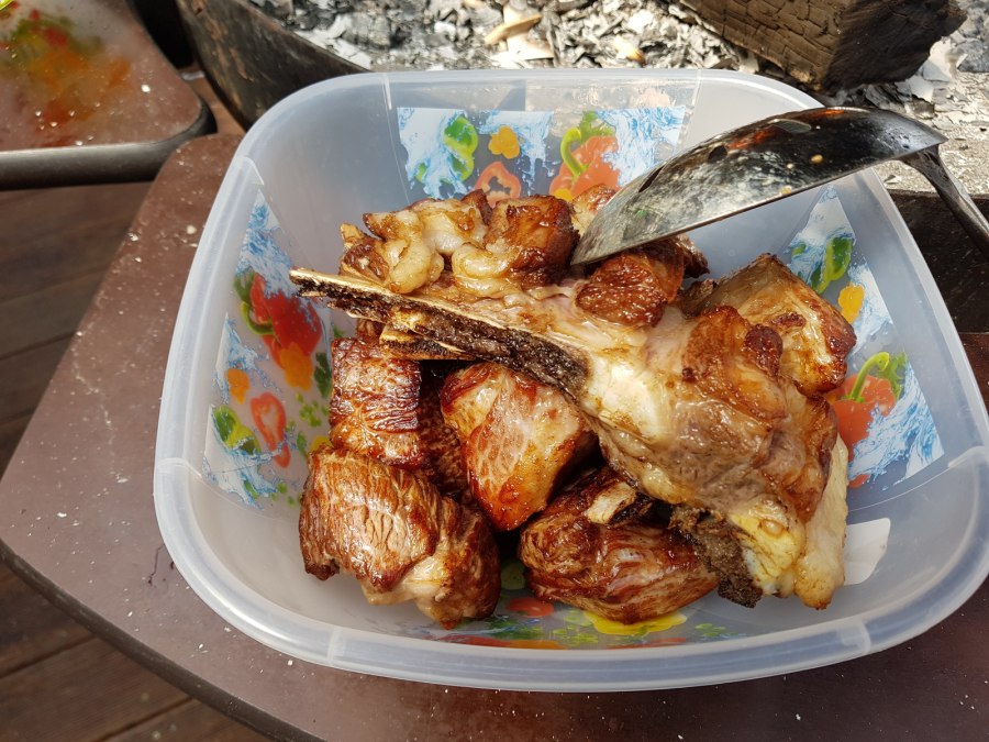 Свинина в казане