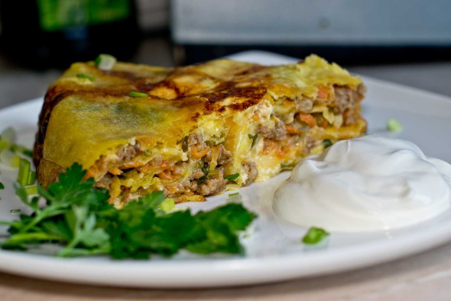 Пирог из лаваша с фаршем