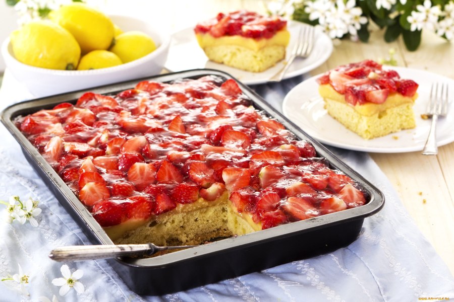 Валлийский пирог с клубникой