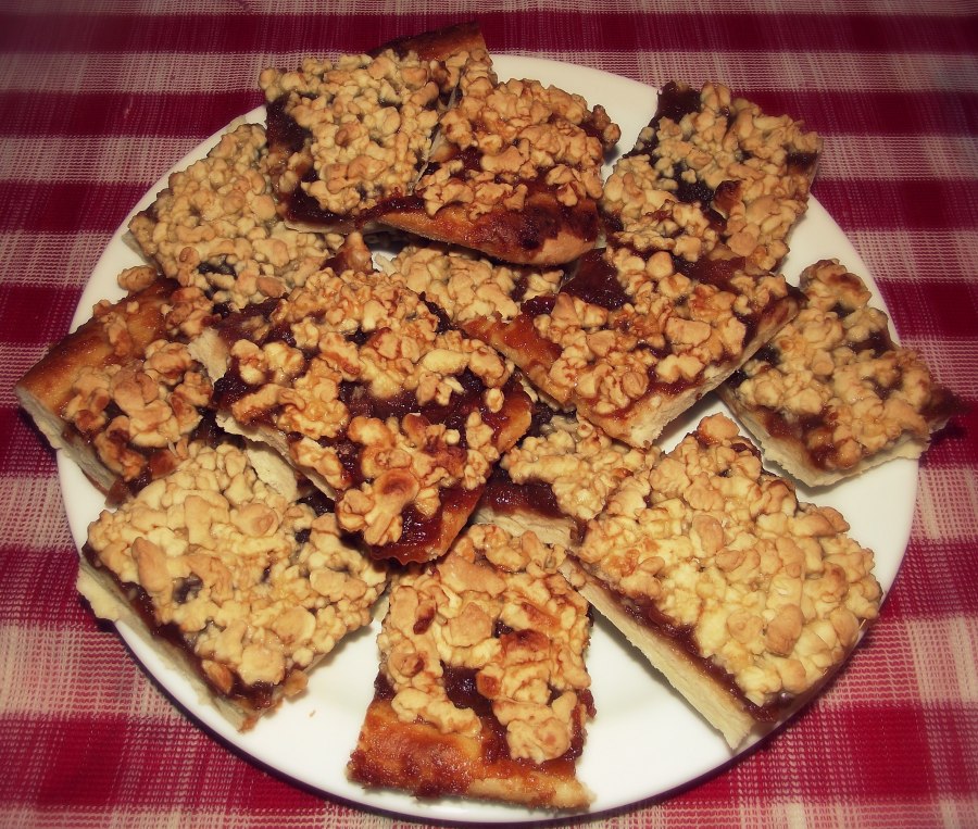 Пирожные с джемом