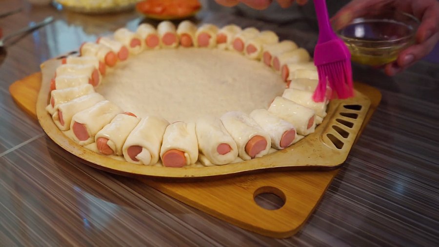 Мини пицца с сосисками