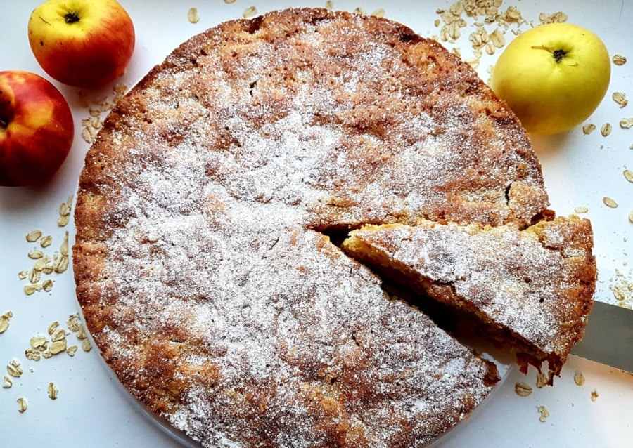 Постный пирог с яблоками