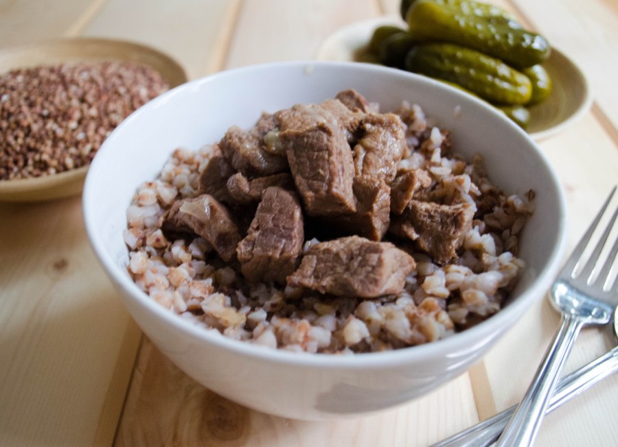 Каша гречневая с говядиной
