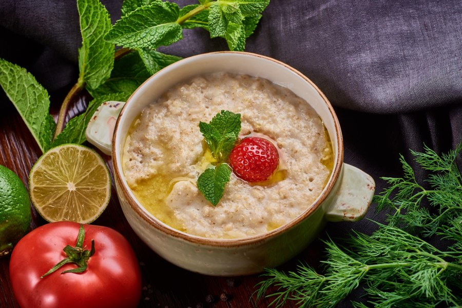 Porridge (овсяная каша)