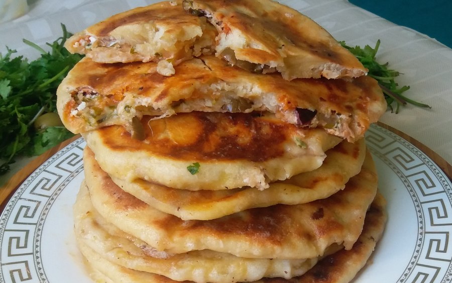 Лепешки с начинкой