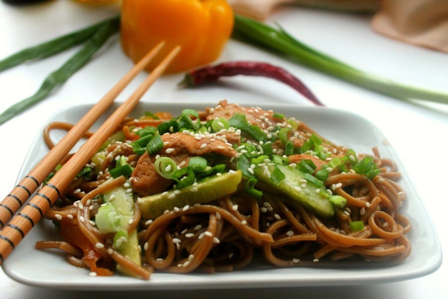Китайская кухня лапша удон