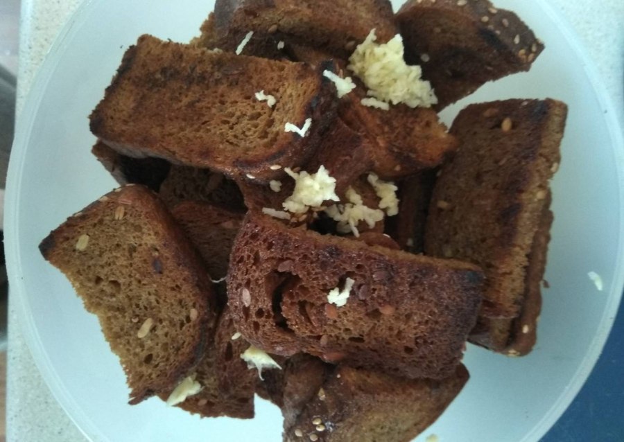 Гренки с чесноком