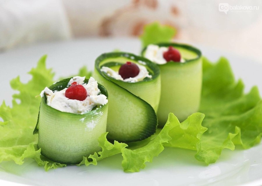 Огуречные роллы с творожным сыром