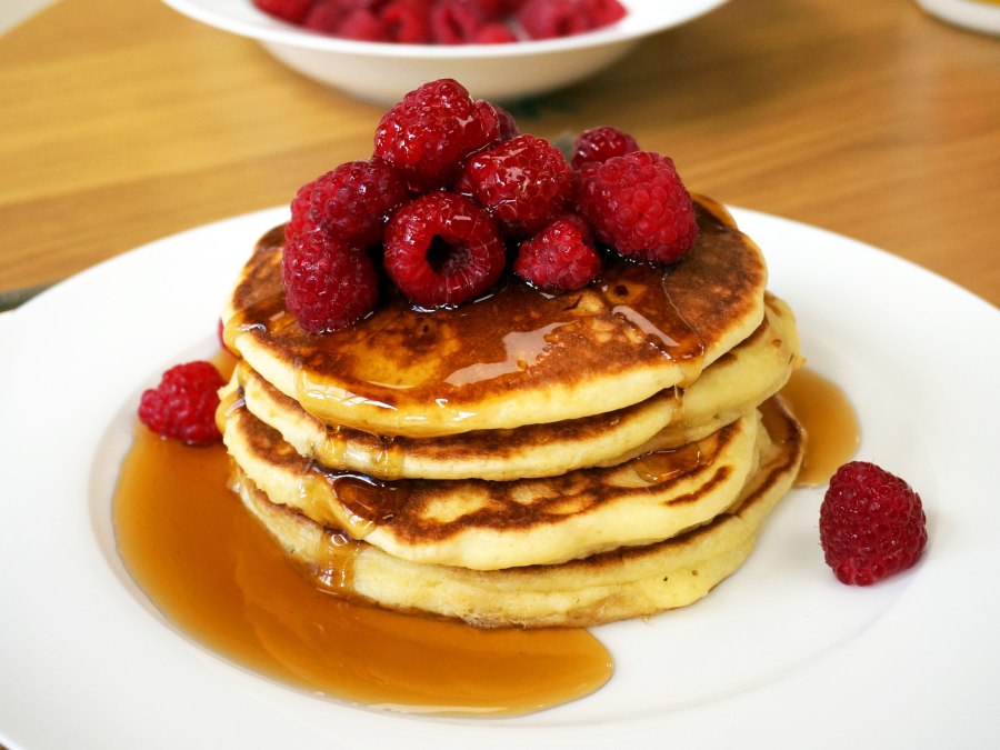 Панкейки с кленовым сиропом Pancakes with Maple Syrup