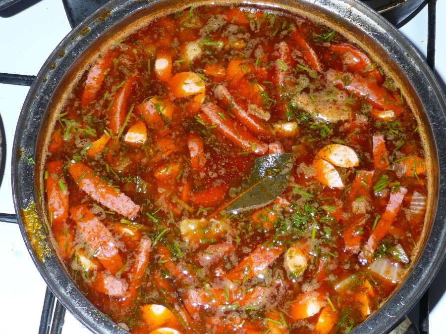 Солянка сборная мясная