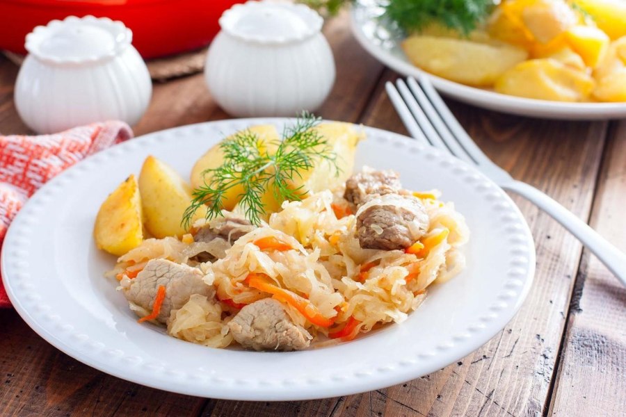 Тушеная капуста с рисом
