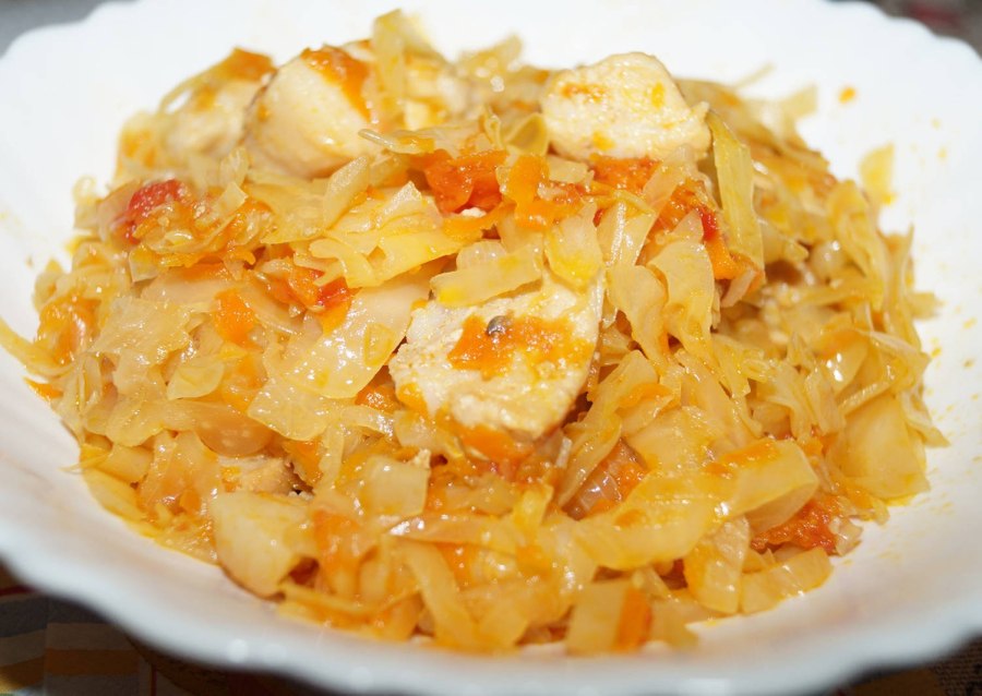 Пюре с тушеной капустой