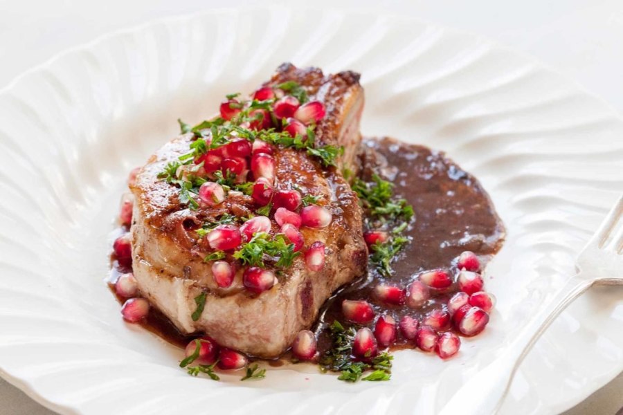 Украшение горячих блюд из мяса