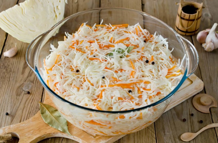 Шинкованная квашеная капуста