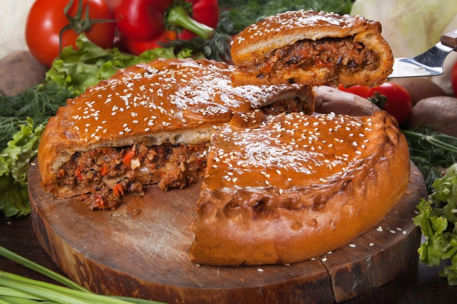 Пирог с мясом