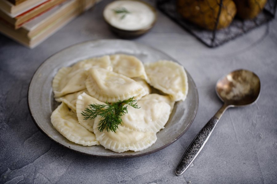 Вкусные вареники с картошкой
