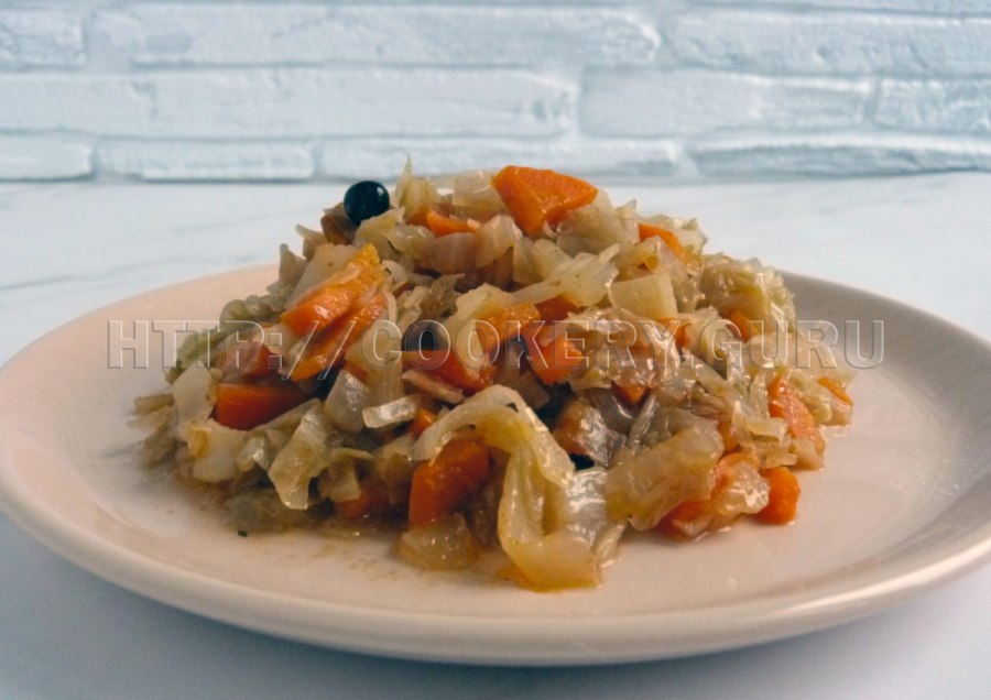 Фото тушеной капусты с кукурузой