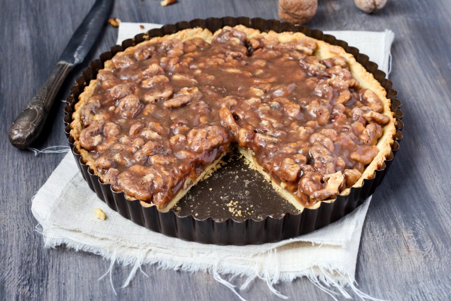 Ореховый karamelnyj Tart