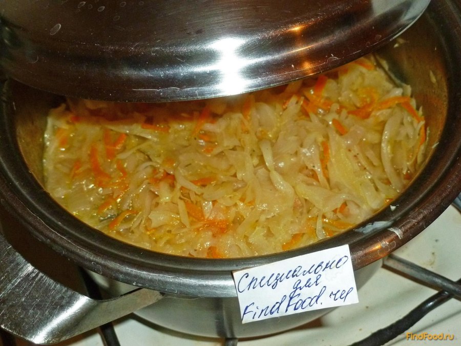 Капуста в кастрюле