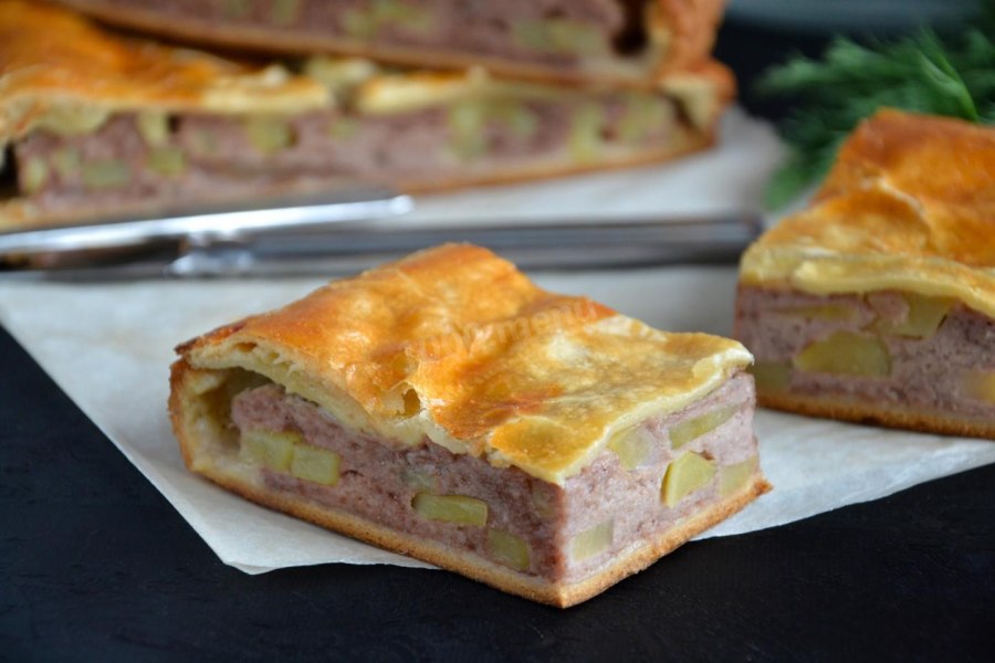 Пирог с курицей и сыром в духовке