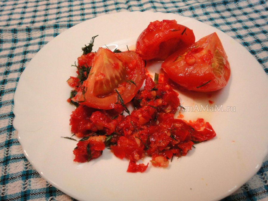 Помидоры фаршированные щукой