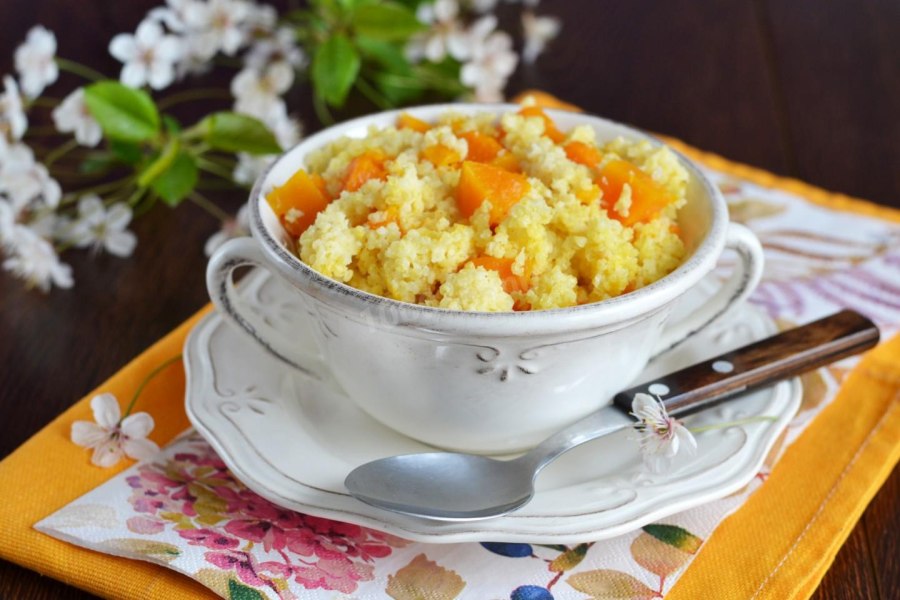 Молочная каша из пшенки