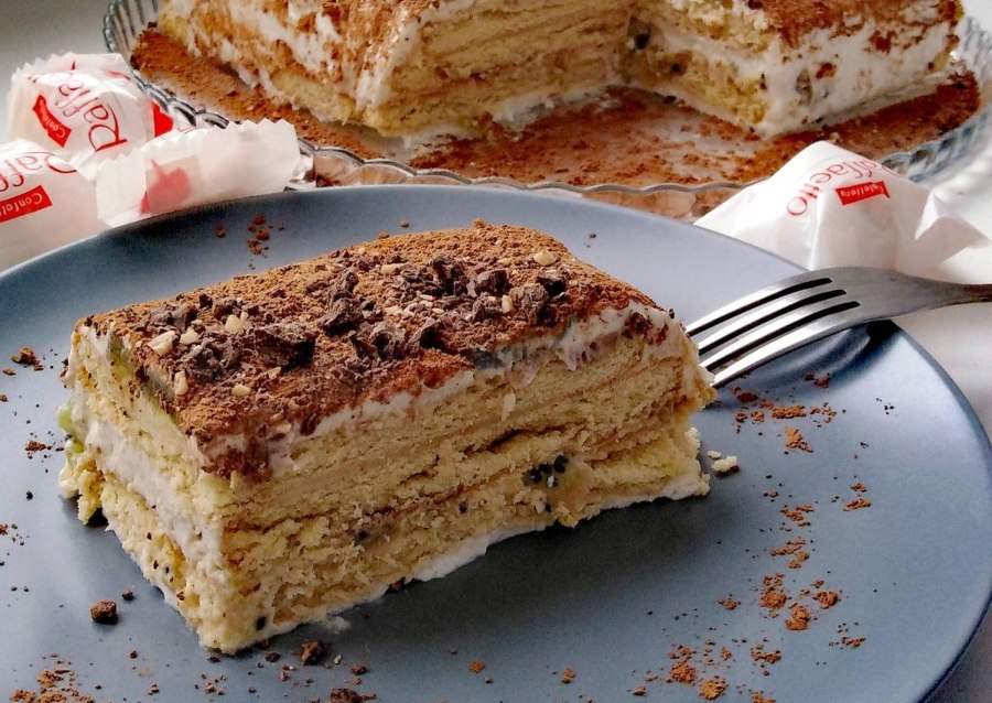Торт без выпечки со сгущенкой
