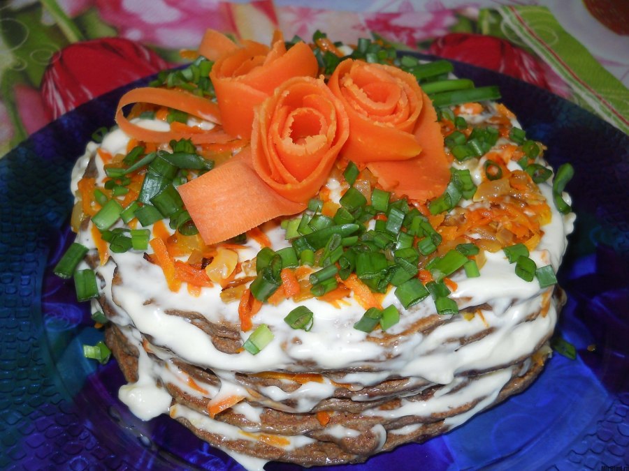 Печёночный торт из говяжьей печени