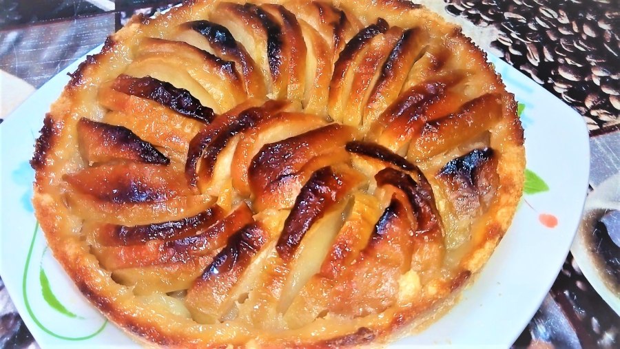 Насыпной пирог с яблоками