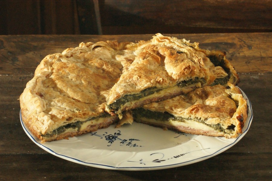 Пироги с солеными грибами