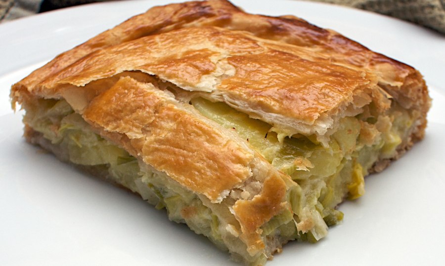 Пироги с мясом и картошкой
