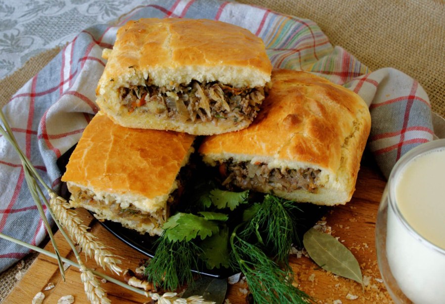 Пирог с мясной начинкой