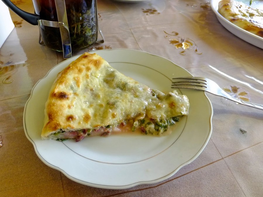 Кусок осетинского пирога