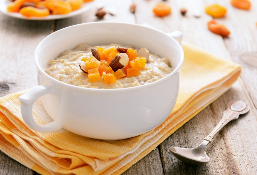 Пшенная каша с курагой