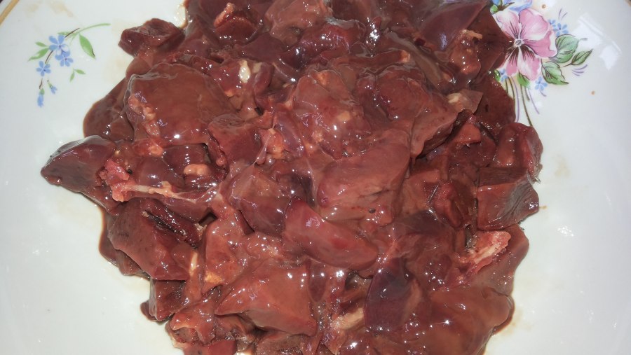 Кровь запечённая в куриной печени