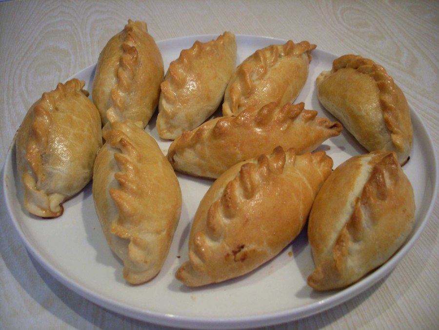 Пирожки кибинай