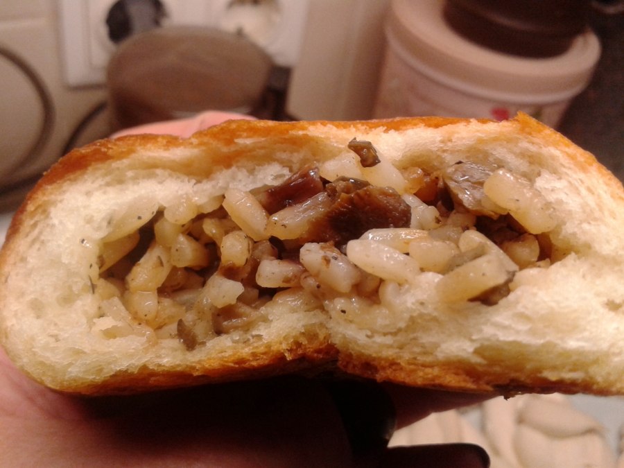 Пирожки с несладкой начинкой
