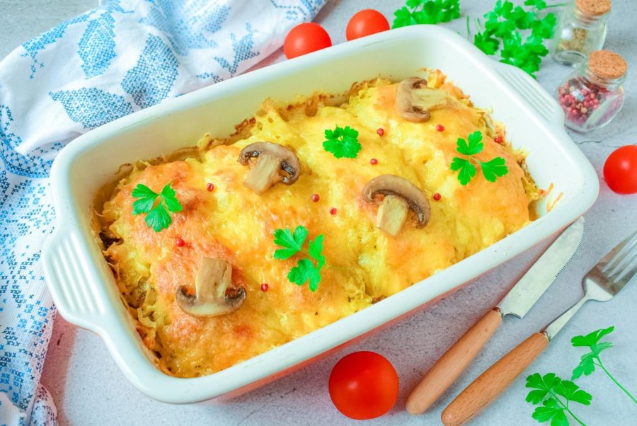Куриная грудка под шубой в духовке